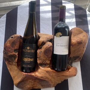 Solid wood double wine bottle holder